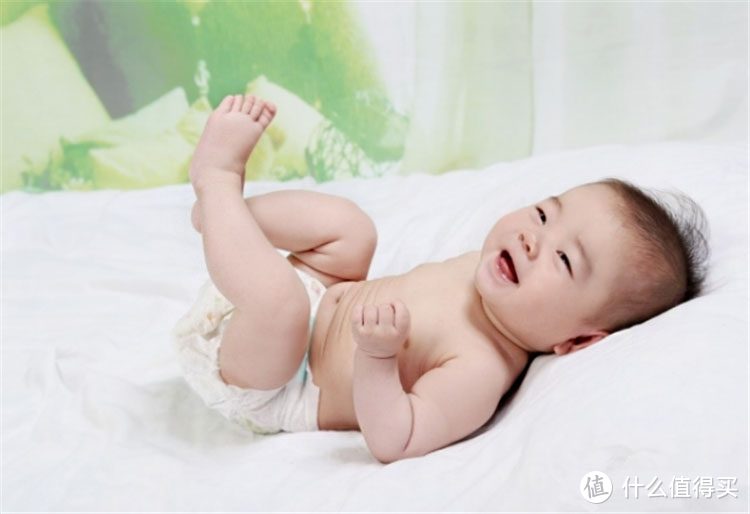 来自二胎宝妈的真心话，哪款纸尿裤真让宝宝过夜不哭闹