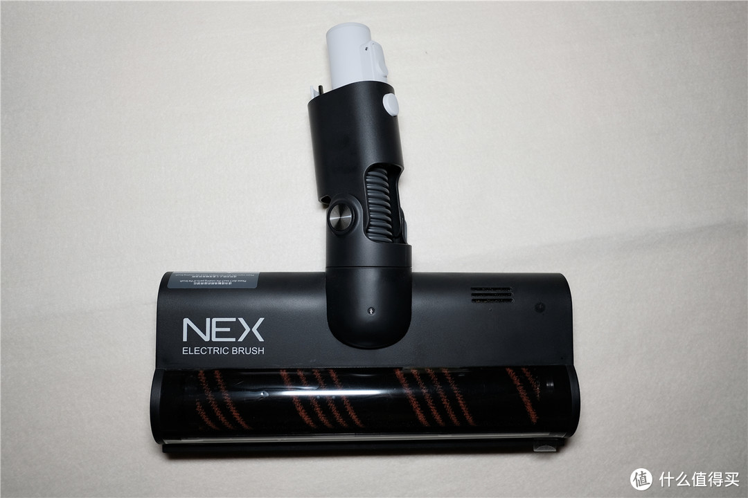 吸拖两相宜-多刷搞全家----睿米 NEX 次世代无线吸尘器