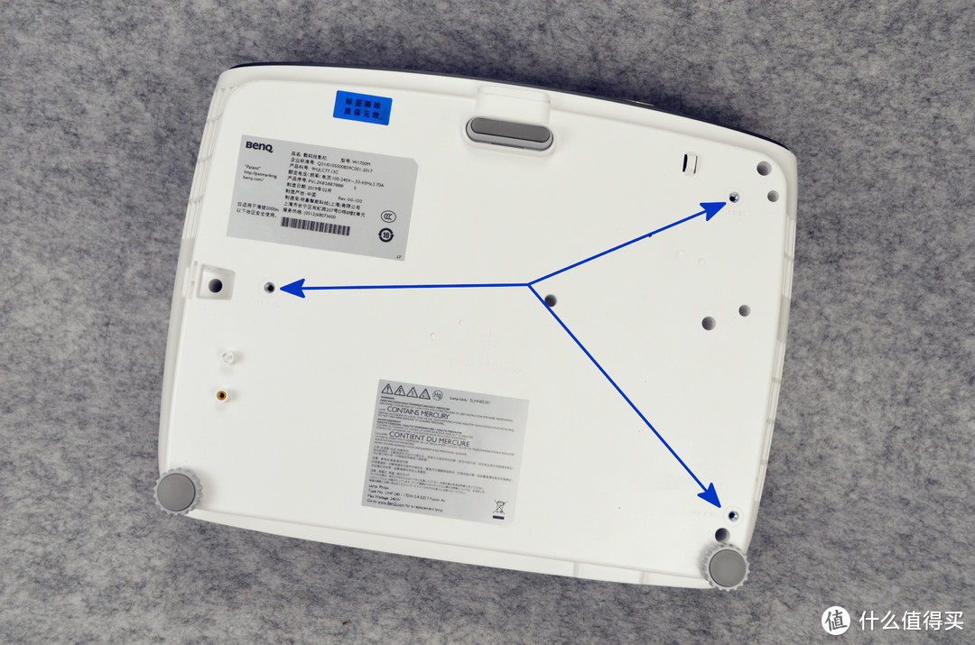 要想大屏看得爽，还得投影上百寸--明基 W1700M超高清4K色准家用投影仪评测