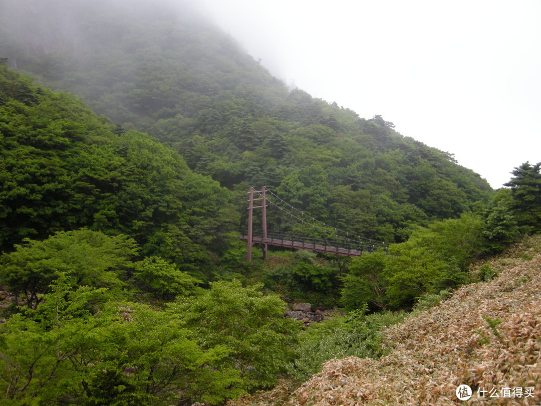 我用了三个小时登顶了韩国最高峰