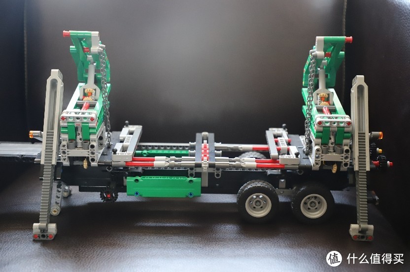 LEGO 42078 Mack Anthem 这是一台特别占地方的卡车