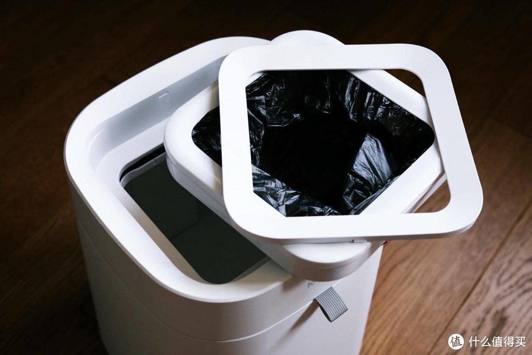 走向世界的国产智能家居 拓牛T Air智能垃圾桶使用体验