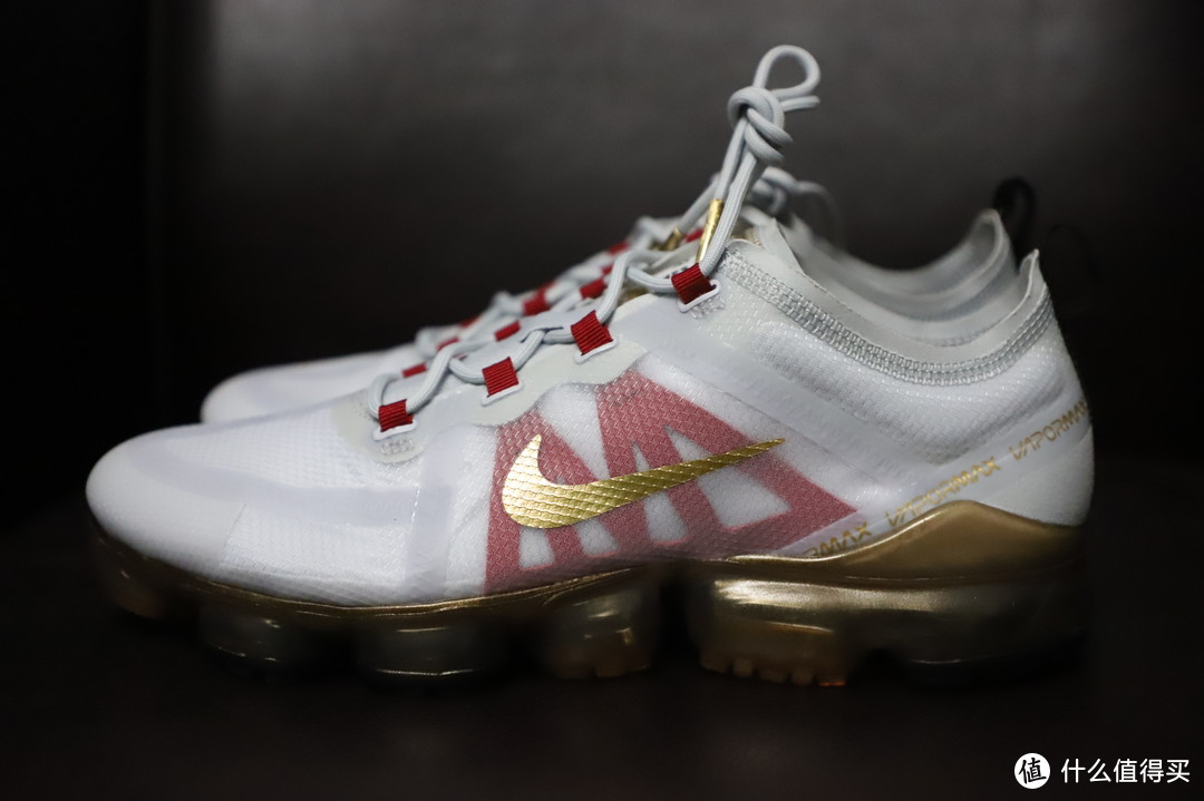 NIKE AIR VAPORMAX 2019 CNY运动鞋 随行而动