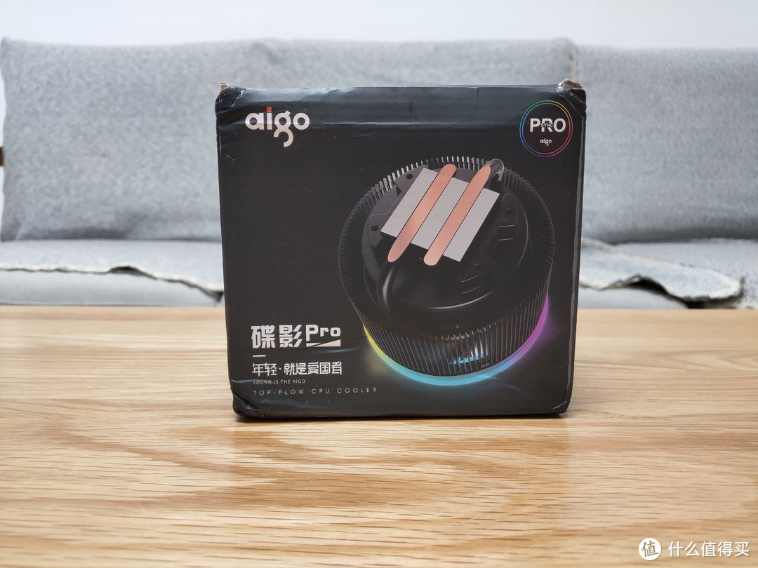 618装备升级：蓝宝石RX590 8G超白金 OC替代1050Ti+爱国者YOGO M2机箱装机