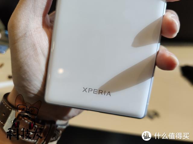 Xperia1体验：回归经典的索尼设计 世界首创4K OLED屏幕智能手机