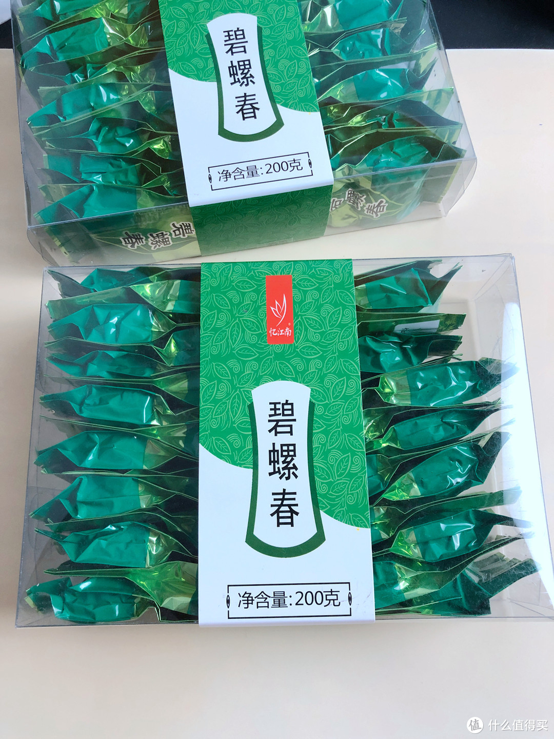 618成绩单，经常买的平价茶-忆江南 茶叶 绿茶 碧螺春 PVC盒 200g 开箱简评