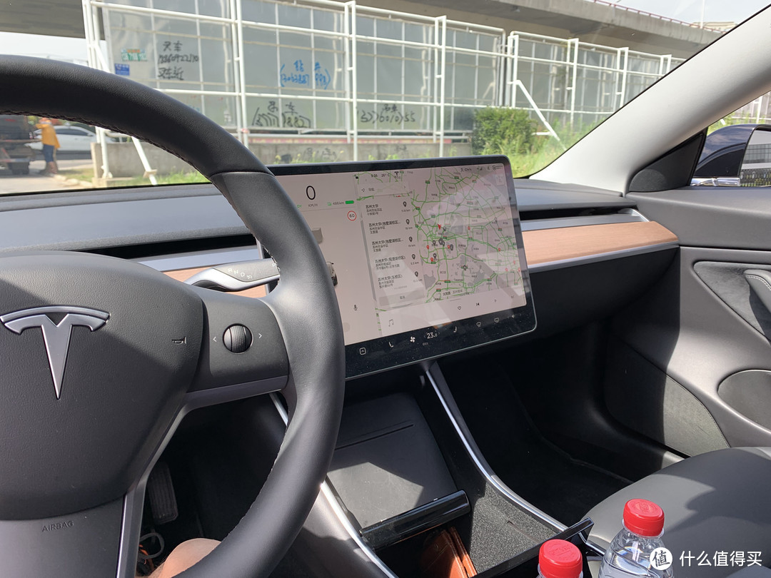 开完后再也不想碰油车--特斯拉Model 3驾驶体验