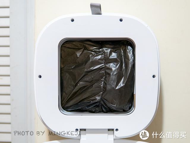 垃圾桶也来玩智能，自动封口换袋远离脏污更舒适