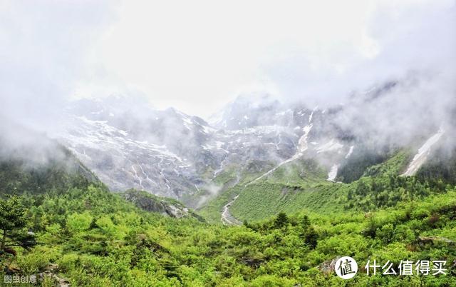 隐藏在卡瓦格博雪山下的旷世桃源，被称为“香格里拉浓缩版”