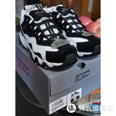 夏天街拍神器Skechers斯凯奇D’LITES熊猫鞋