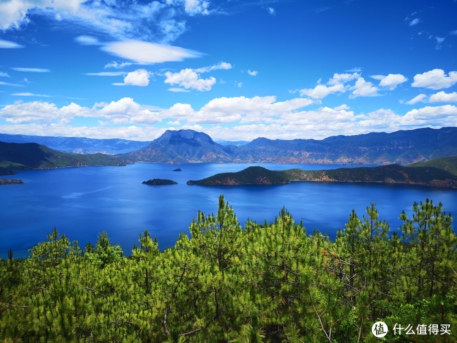 泸沽湖观景台