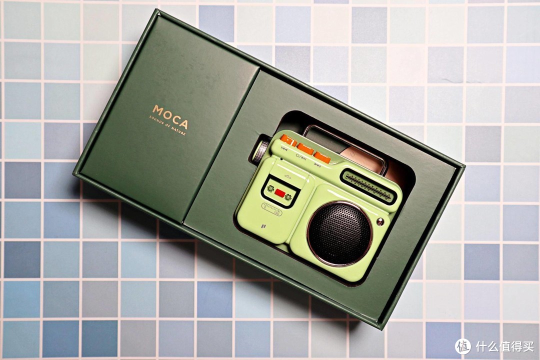 一见倾心，带我回忆过去——MOCA i8复古音箱开箱