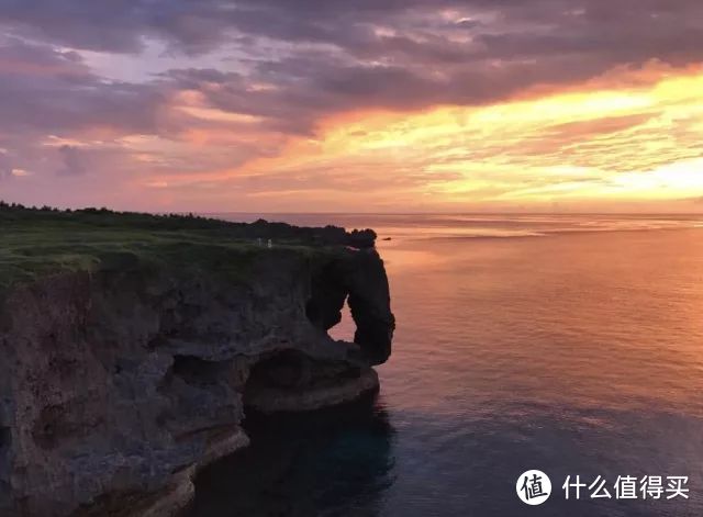 冲绳|最适合亲子游的海岛，这个夏天来这里看鲨鱼，享美食