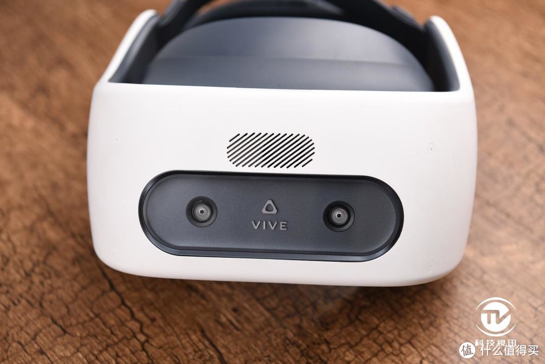 打造身临其境的游戏体验 HTC VIVE Focus Plus VR一体机导购