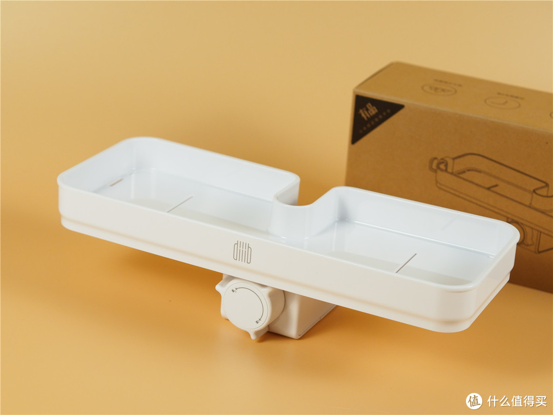 「超逸酷玩」利用大白小方盒易装置物架来拓展洗浴间摆放空间
