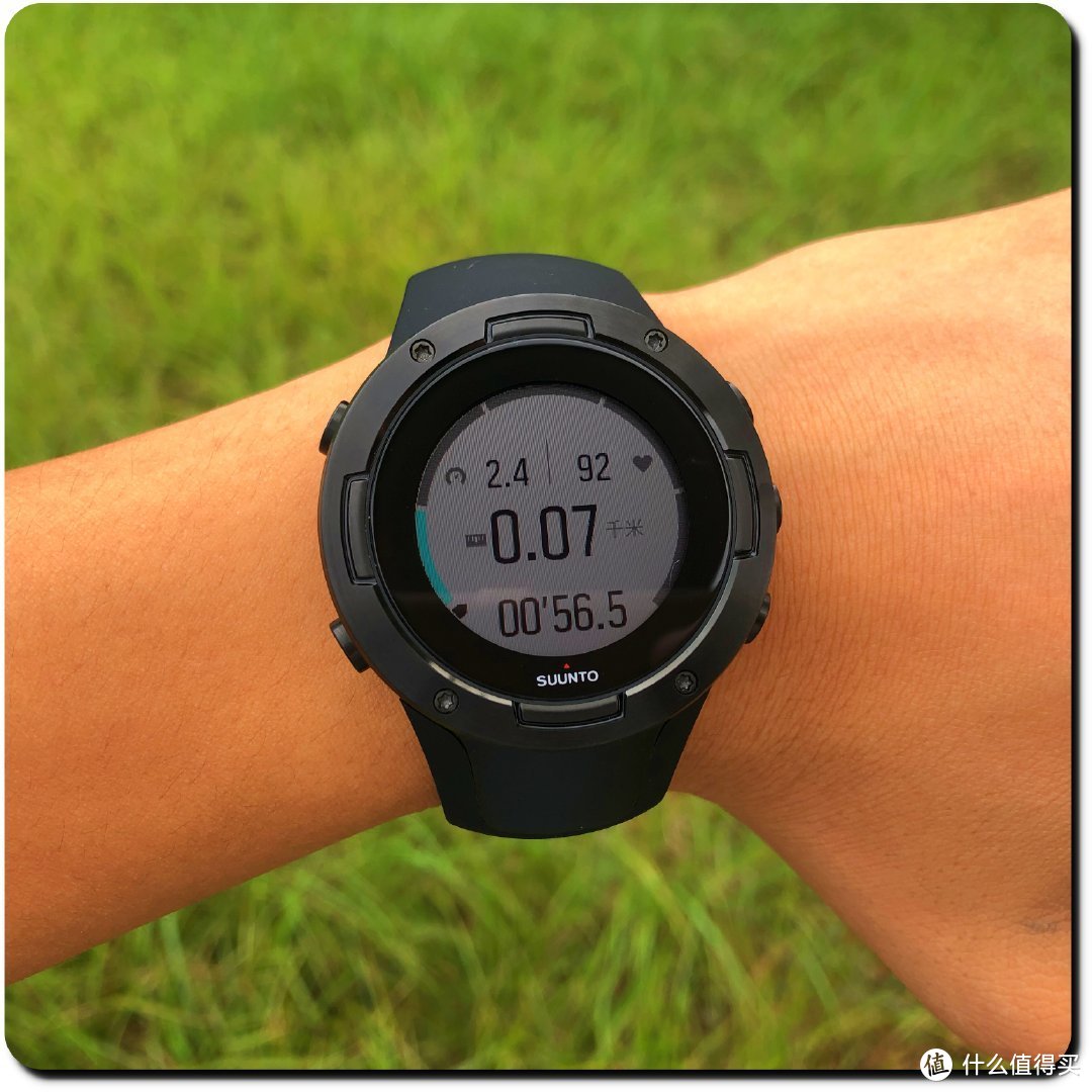 Suunto 5运动小钢炮 vs Apple Watch 2