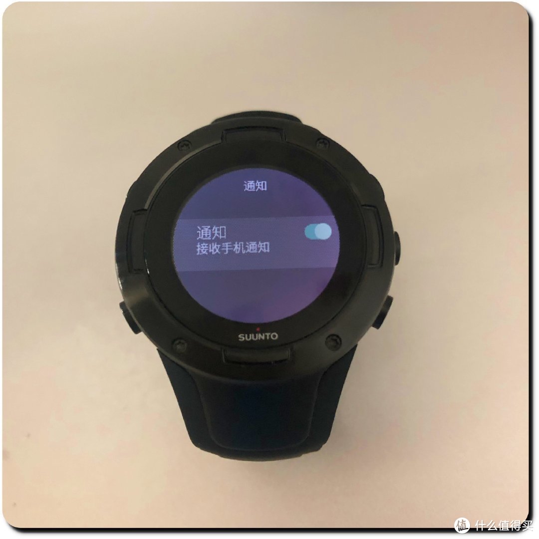 Suunto 5运动小钢炮 vs Apple Watch 2