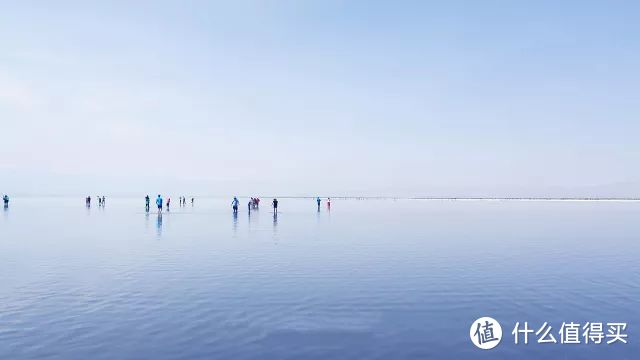 青海|中国也有天空之镜！油菜花田，七彩丹霞，最好的风景在西北