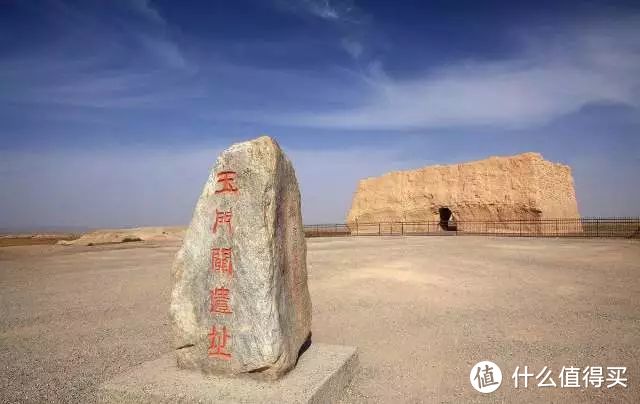 青海|中国也有天空之镜！油菜花田，七彩丹霞，最好的风景在西北