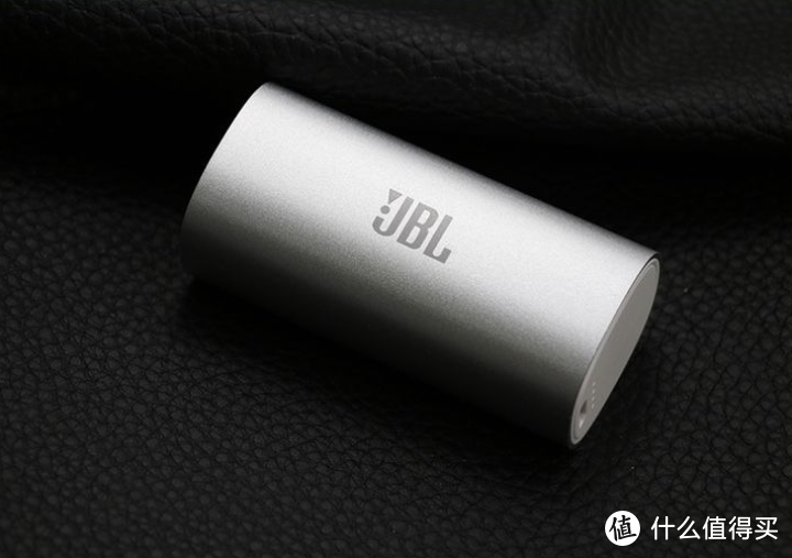 JBL C230TWS体验：声音穿透大脑的感觉