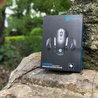 盖世小鸡GM300无线游戏鼠标外观展示(滚轮|侧翼|脚垫|数据线)