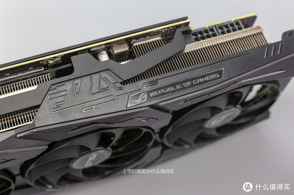 618装一台I9---COSMOS C700M+ROG M11A 猛禽2080TI分体水冷装机