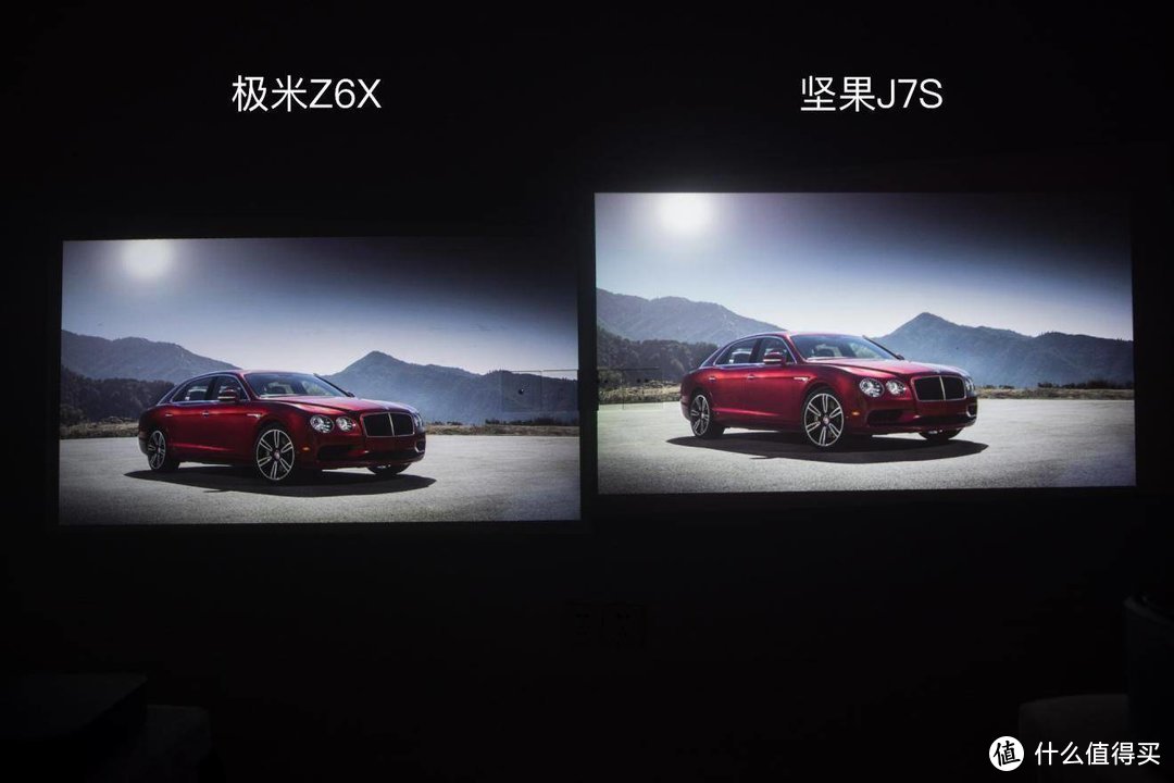 买对能省1000？极米Z6X全方位对比坚果J7S体验