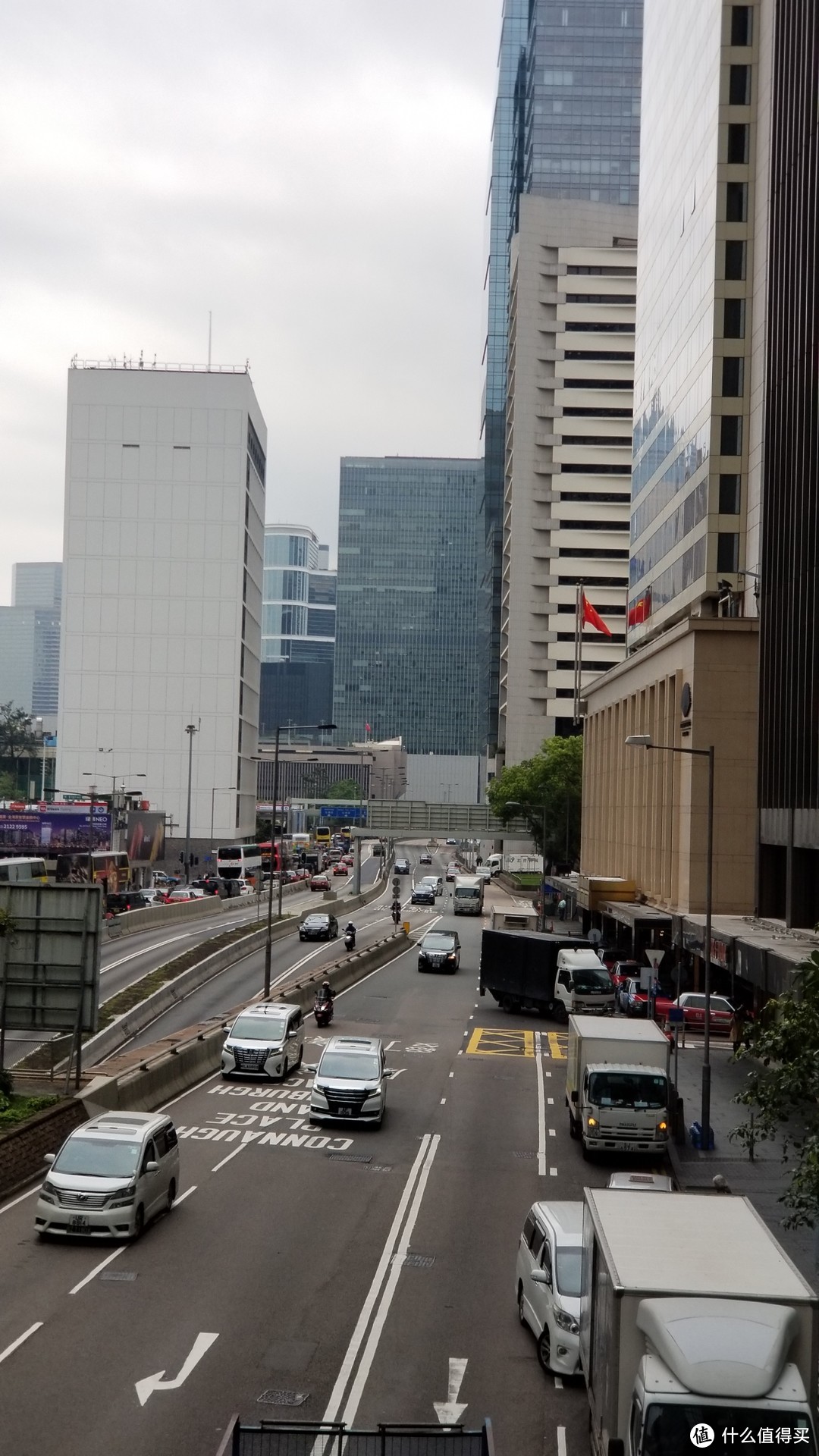 泰国普吉皮皮清迈香港四地16天吃喝玩乐亲子游---香港篇一边是幸福，一边是潮水