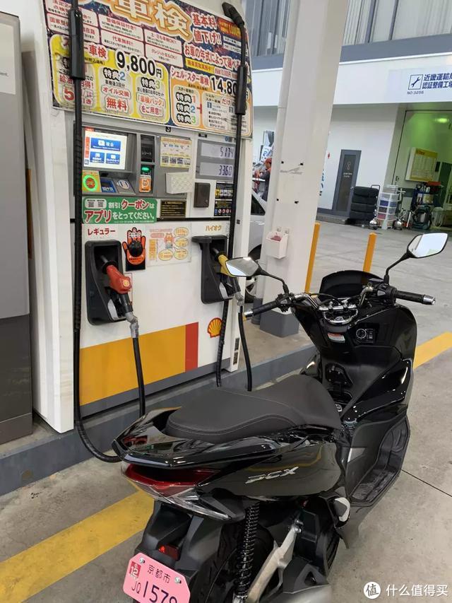 本田pcx 125骑乘体验 无可挑剔的单人代步工具 摩托车整车 什么值得买