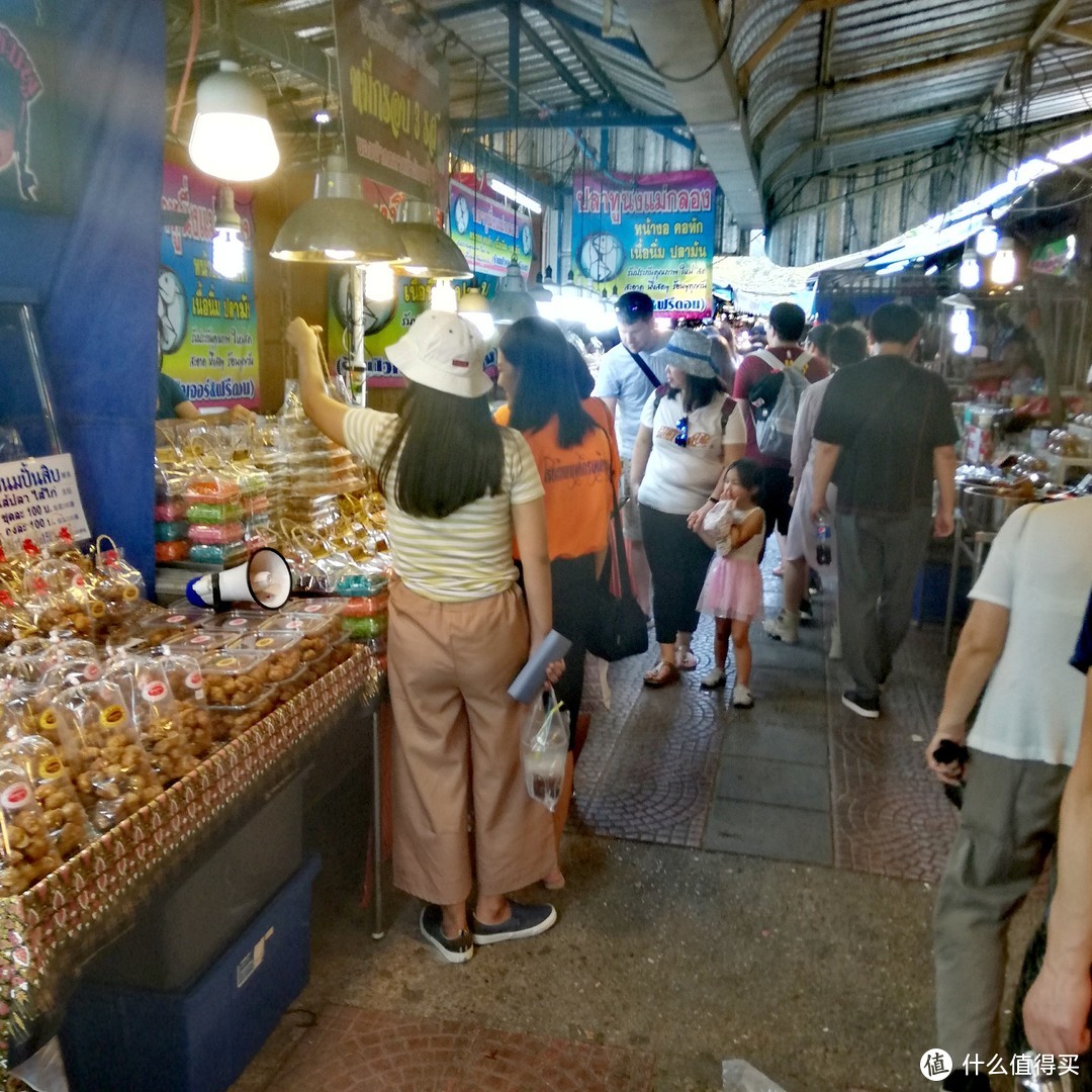 安帕瓦水上市场，铁路市场打卡半日游