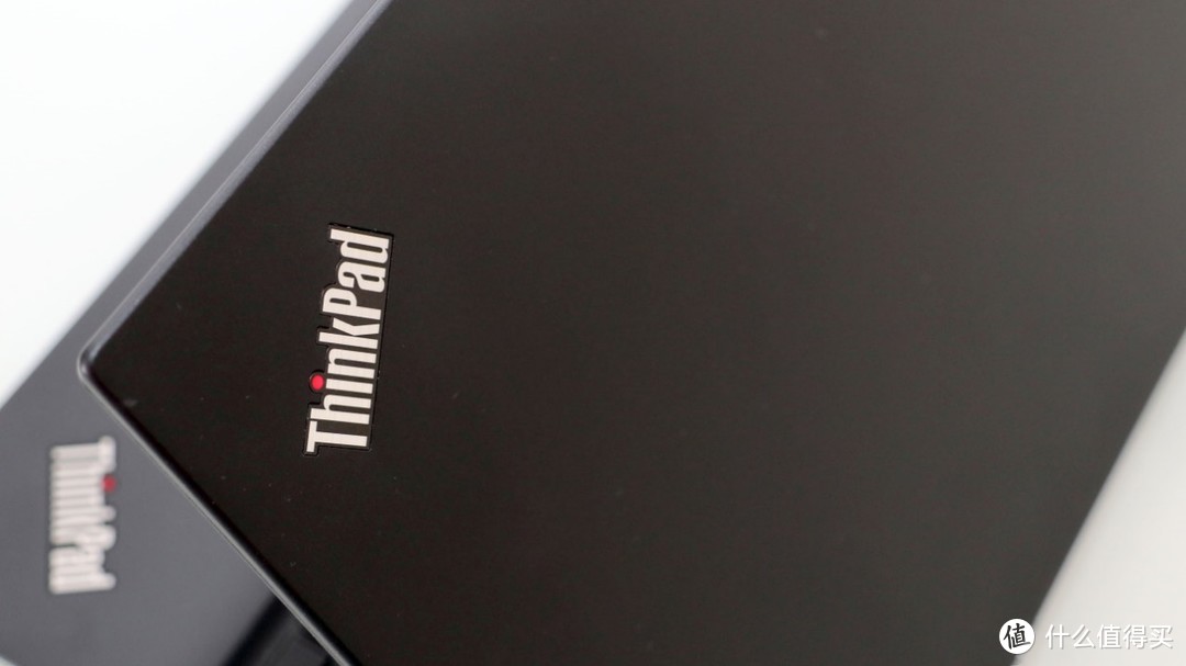 Mr.T 办公好助手，ThinkPad T490s 登场