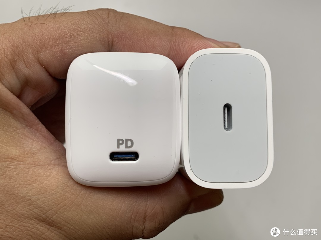 ANKER PD1..一只嗖嗖快的充电器..