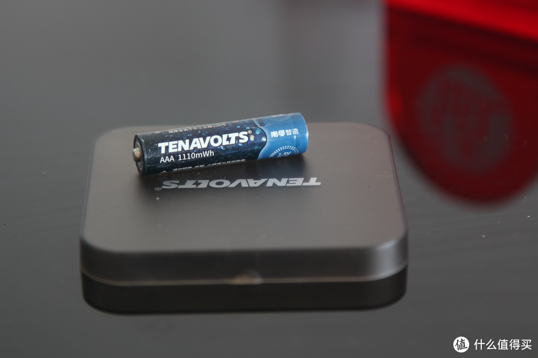 想成为镍氢电池终结者的南孚(NANFU)TENAVOLTS充电锂电池套装