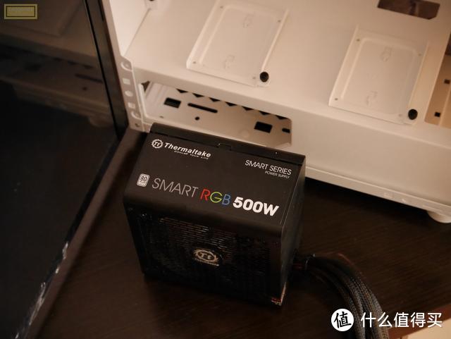 曲之有韵，开合得当，Tt挑战者H3机箱配Smart RGB 500W机箱电源