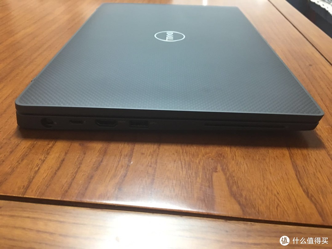 纠结一年后入手DELL Latitude7400