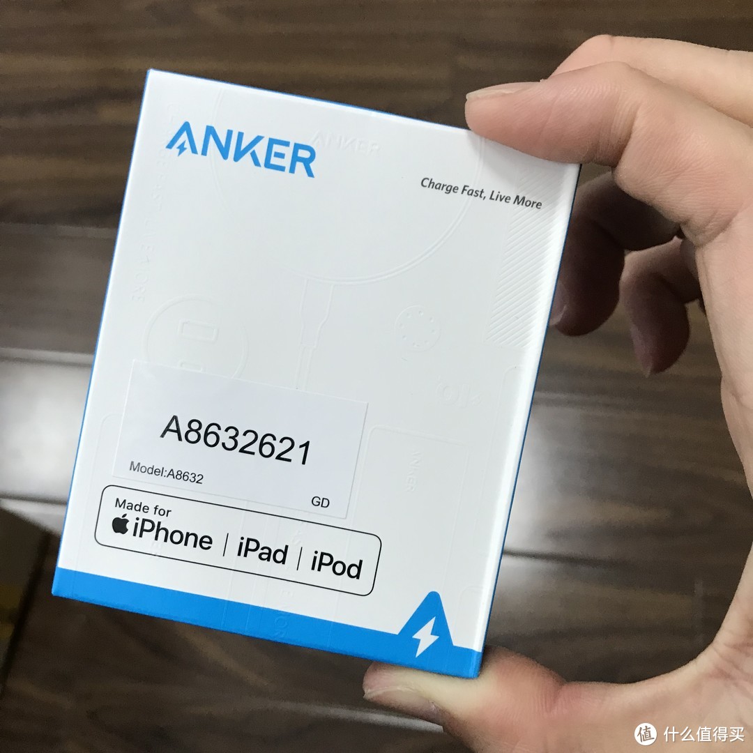 充电爆快且小巧便携！Anker GaN+C to Lightning快充套装测评