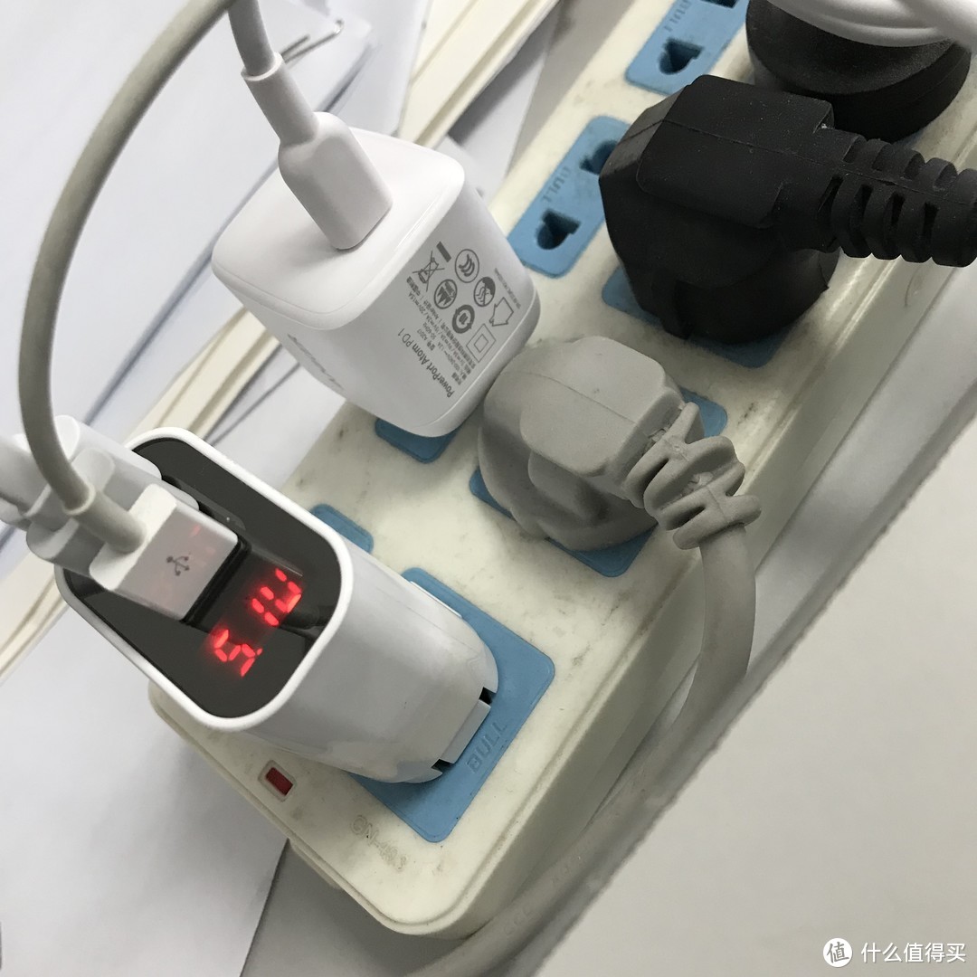 充电爆快且小巧便携！Anker GaN+C to Lightning快充套装测评