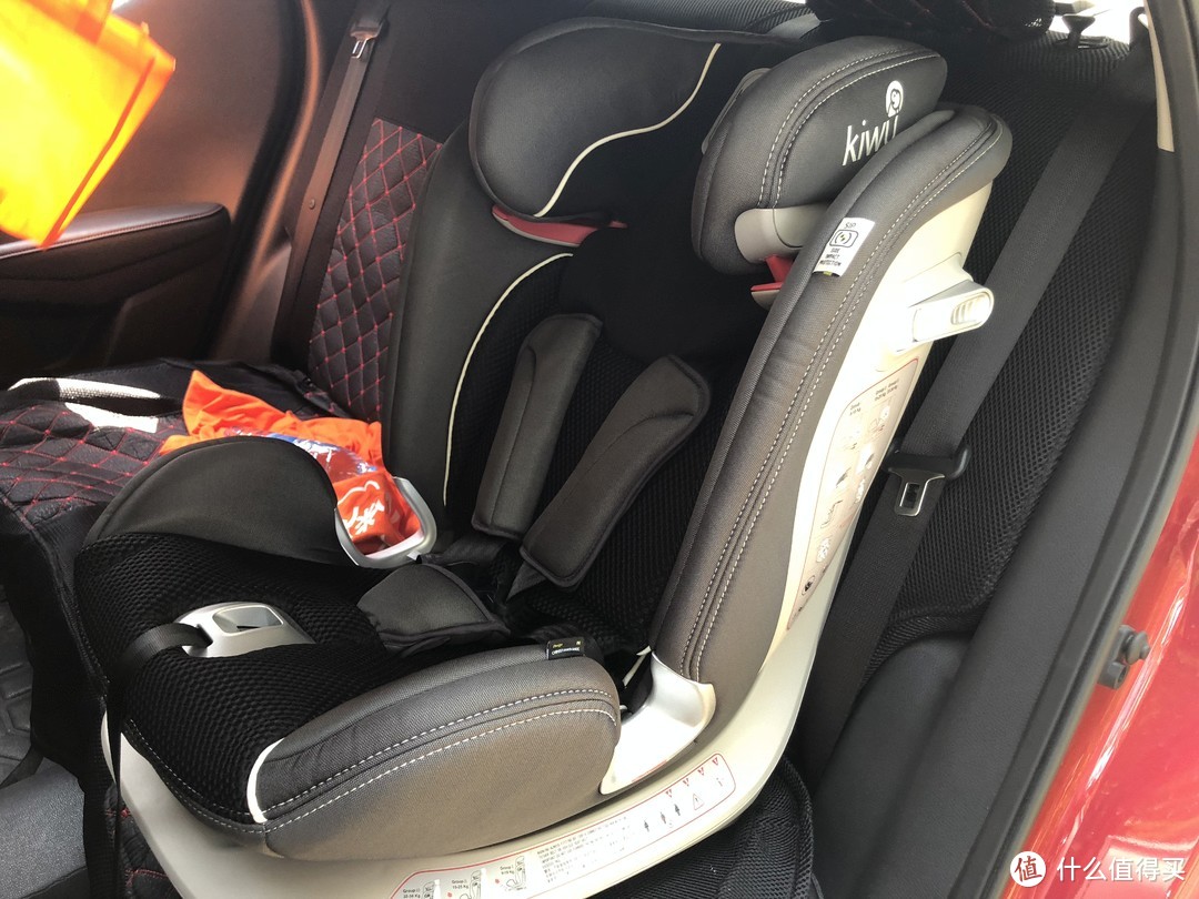孩子坐车安全要重视！意大利kiwy艾莉安全座椅深度测评