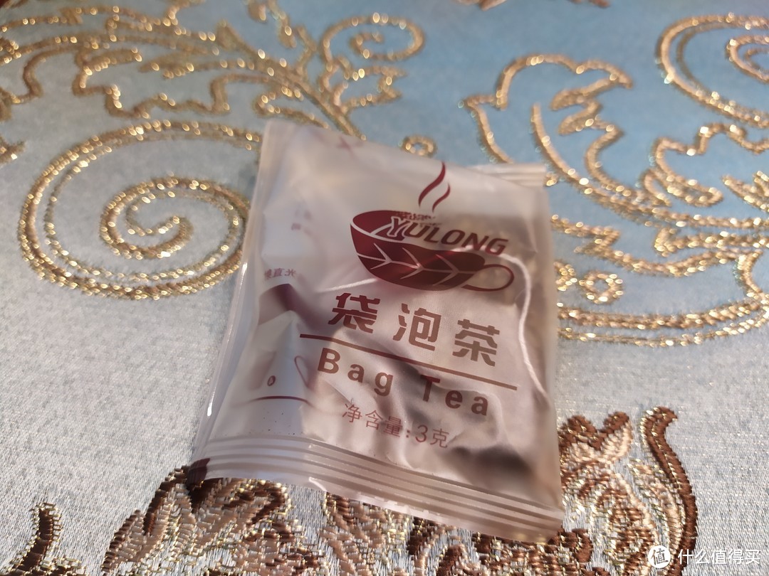 网红奶茶鹿角巷三款不同风味速溶奶茶口味评测