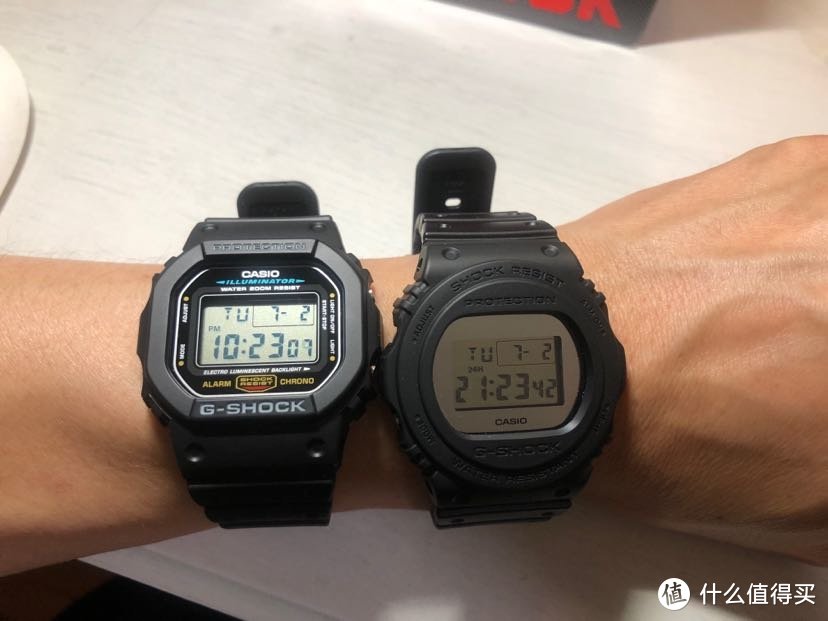 每日收评:289元周杰伦同款：G-shock经典DW5600方块手表开箱评测