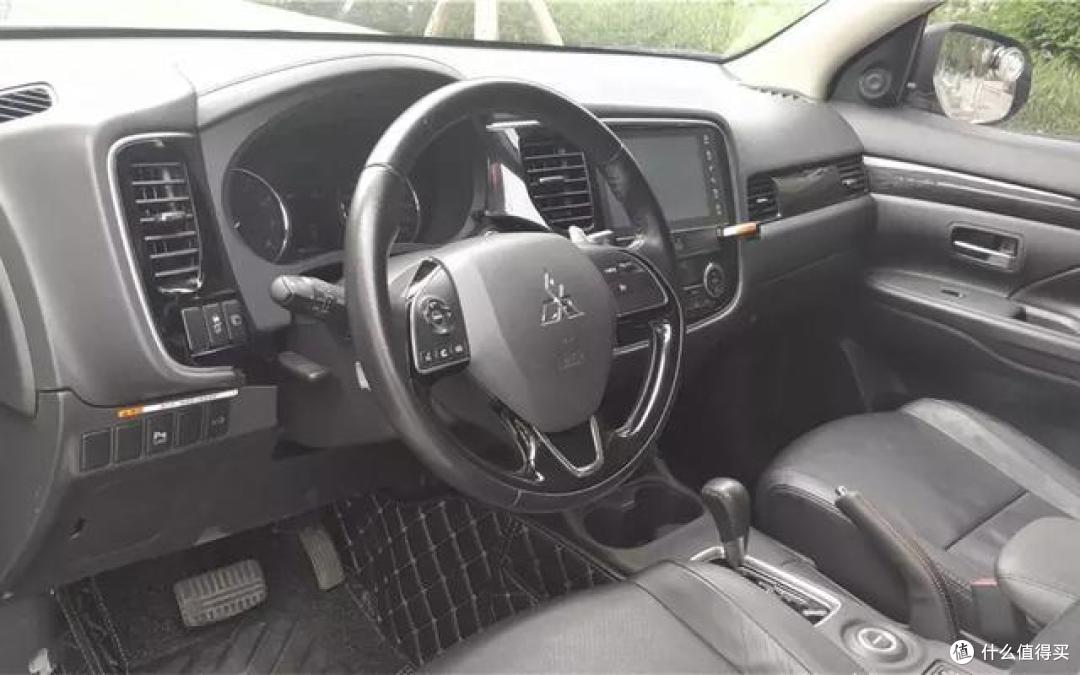评测三菱欧蓝德2 4l 洗脚上田 的suv适合当家用车么 Suv 什么值得买