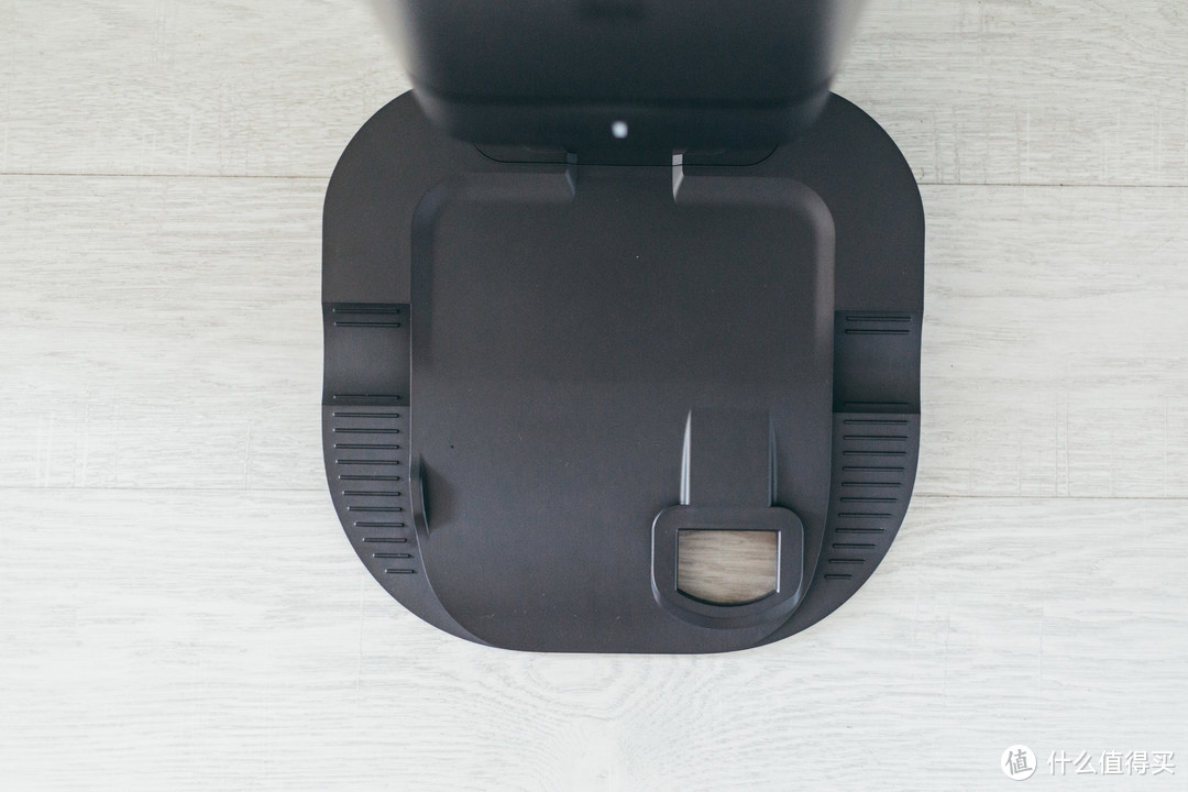 视觉导航+自动集尘，扫地机器人的终极进化体——iRobot Roomba i7+深度体验