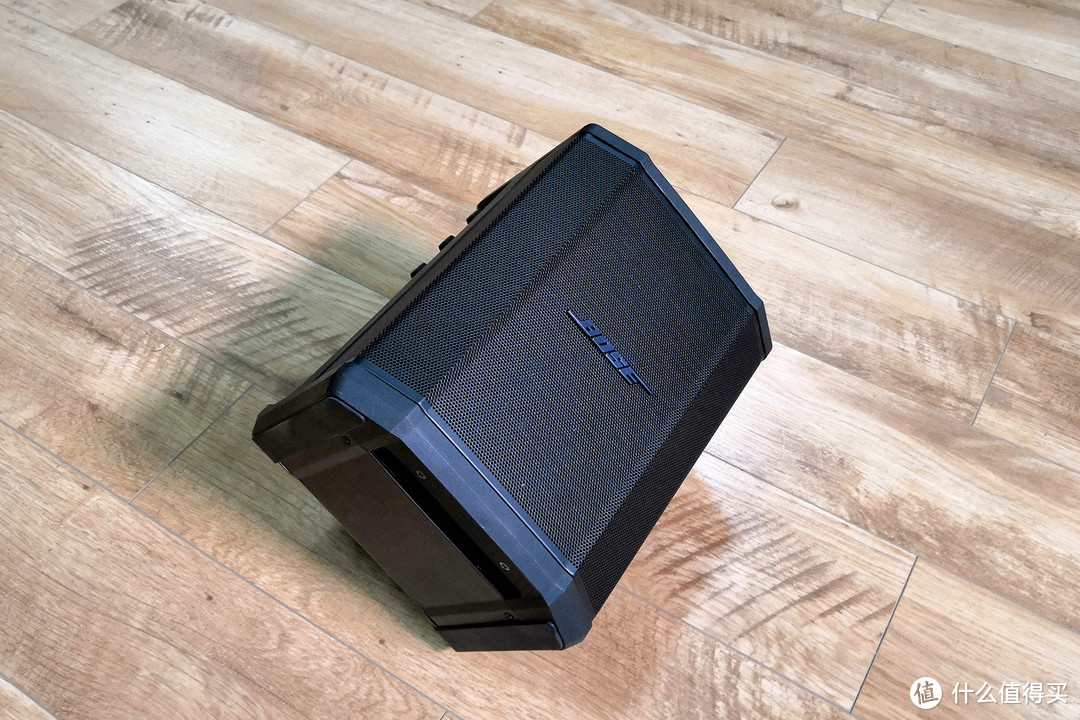 真正的小钢炮蓝牙音箱——Bose S1 Pro 多功能音乐系统