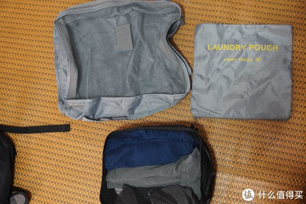 装上2件t 2条内裤 2条袜子 短期出行足以 