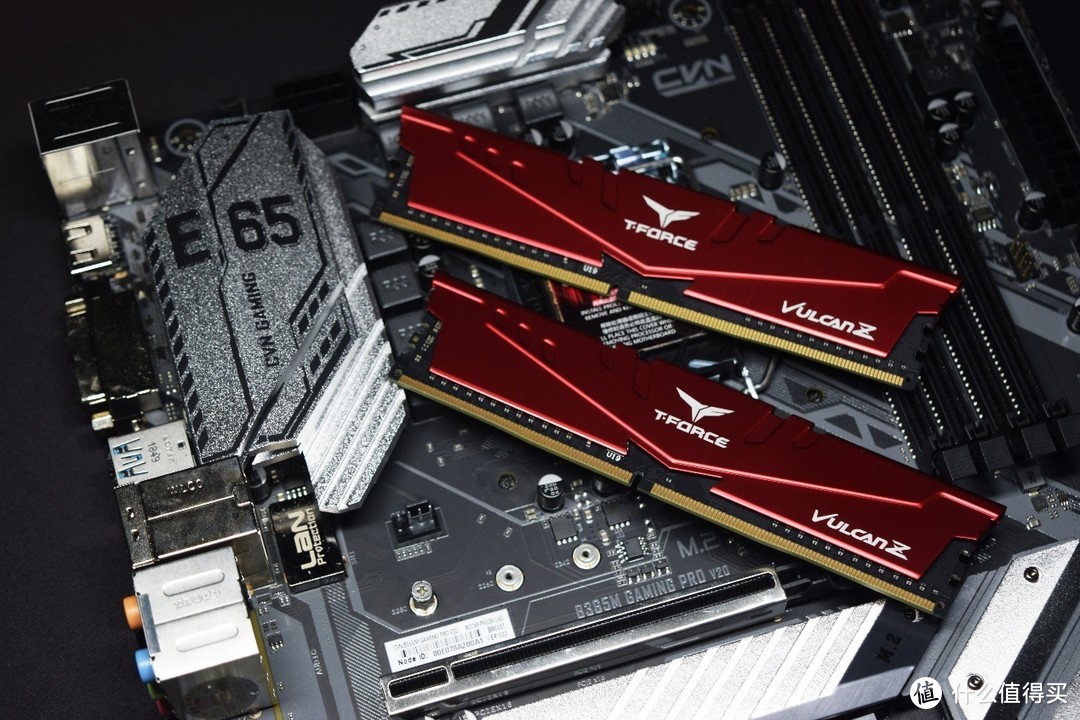 先入为敬，十铨T-FORCE VulcanZ DDR4 3200内存条装机点评