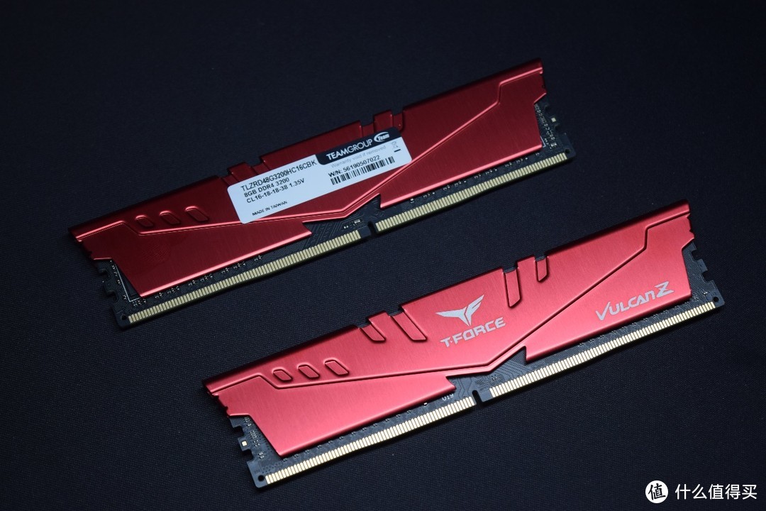 先入为敬，十铨T-FORCE VulcanZ DDR4 3200内存条装机点评