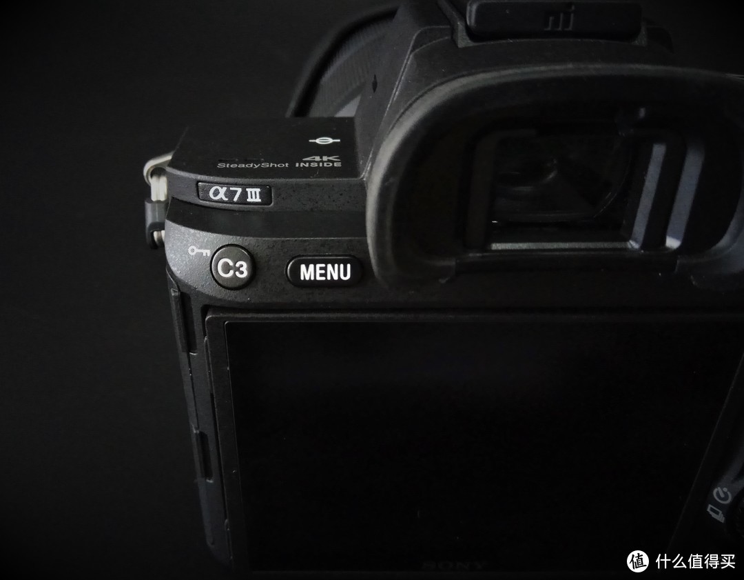 我的相机选购：纠结RM3还是M3？最后把索尼A7M3全画幅微单带回家