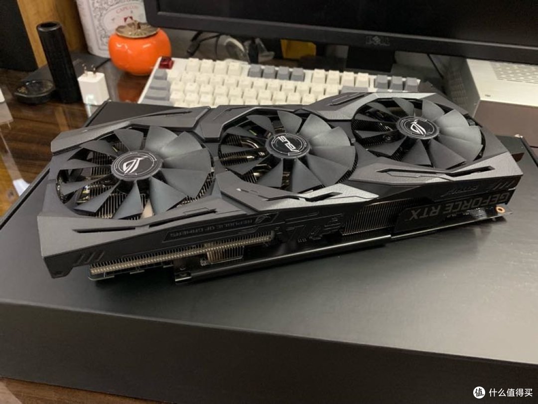 华硕猛禽rtx2060o8g开箱