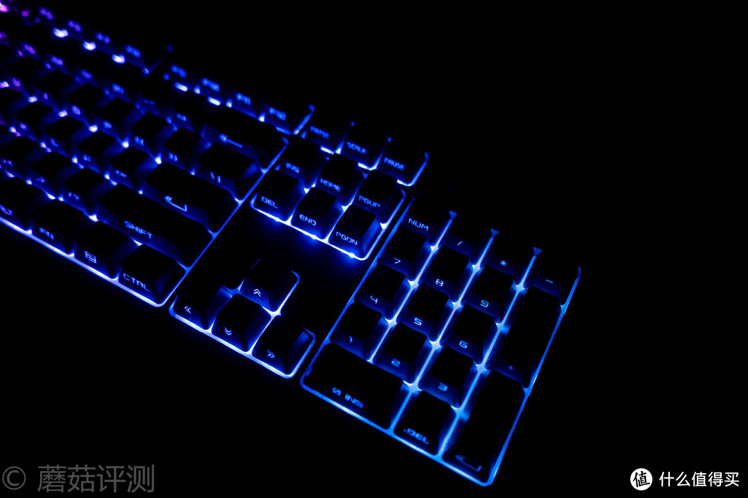 或是最美的侧刻键盘——酷冷至尊(CoolerMaster) CK372 RGB机械键盘（红轴）评测