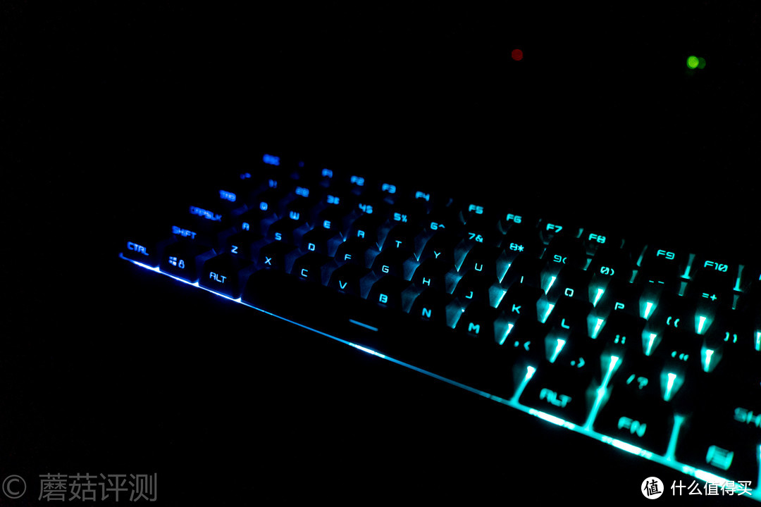 或是最美的侧刻键盘——酷冷至尊(CoolerMaster) CK372 RGB机械键盘（红轴）评测